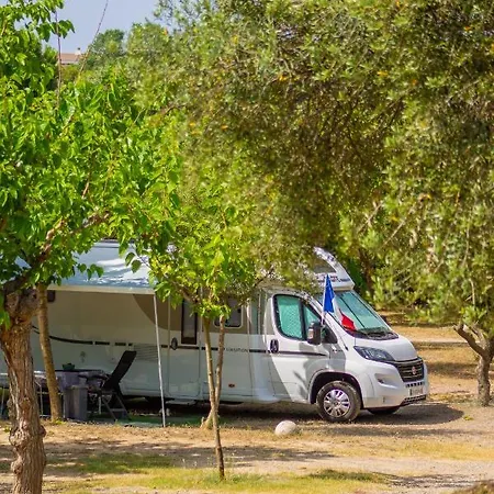 Caban مكان تخييم كامبريلس