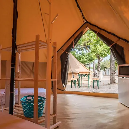 Caban كامبريلس